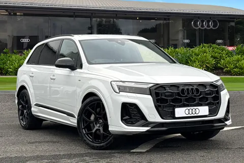  Audi Q7 3.0 TDI V6 45 Black Edition Tiptronic quattro Euro 6 (s/s) 5dr Thumbnail #2