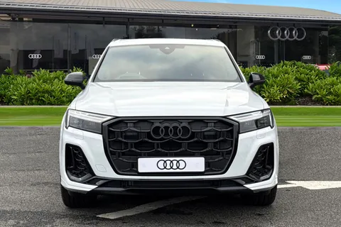  Audi Q7 3.0 TDI V6 45 Black Edition Tiptronic quattro Euro 6 (s/s) 5dr Thumbnail #6