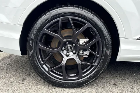  Audi Q7 3.0 TDI V6 45 Black Edition Tiptronic quattro Euro 6 (s/s) 5dr Thumbnail #13