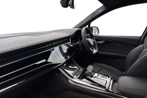  Audi Q7 3.0 TDI V6 45 Black Edition Tiptronic quattro Euro 6 (s/s) 5dr Thumbnail #15