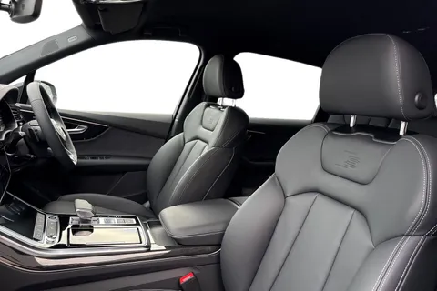  Audi Q7 3.0 TDI V6 45 Black Edition Tiptronic quattro Euro 6 (s/s) 5dr Thumbnail #16