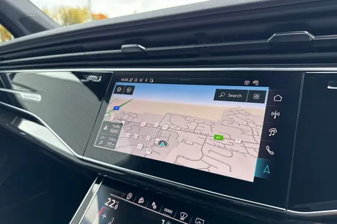  Audi Q7 3.0 TDI V6 45 Black Edition Tiptronic quattro Euro 6 (s/s) 5dr Thumbnail #17