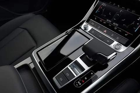  Audi Q7 3.0 TDI V6 45 Black Edition Tiptronic quattro Euro 6 (s/s) 5dr Thumbnail #23