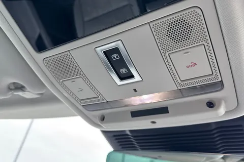 DS25PWY Land Rover Range Rover Evoque 2.0 D200 Dynamic HSE 5dr Thumbnail #25