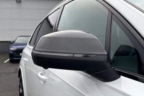  Audi Q7 3.0 TDI V6 45 Black Edition Tiptronic quattro Euro 6 (s/s) 5dr Thumbnail #27