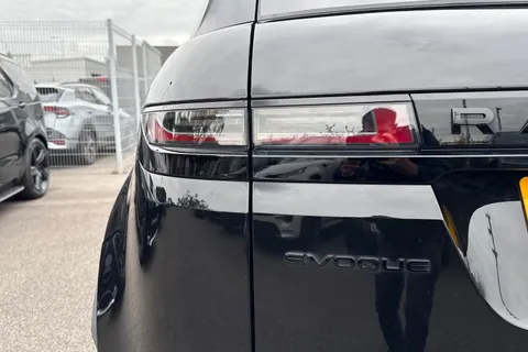 DS25PWY Land Rover Range Rover Evoque 2.0 D200 Dynamic HSE 5dr Thumbnail #28