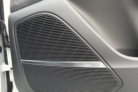  Audi Q7 3.0 TDI V6 45 Black Edition Tiptronic quattro Euro 6 (s/s) 5dr Thumbnail #52