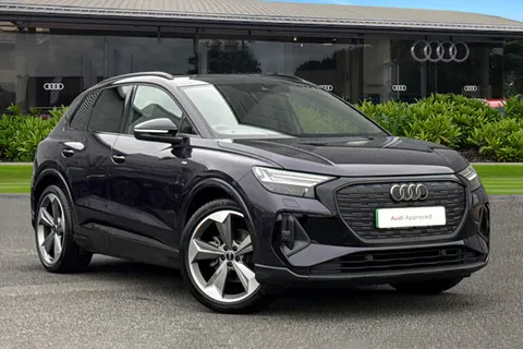KT74OHR Audi Q4 e-tron 125kW 35 55kWh Black Edition 5dr Auto Thumbnail #2