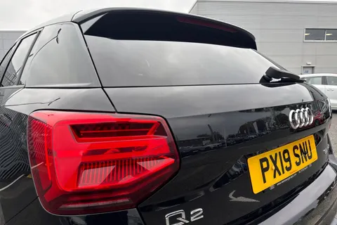 PX19SNU Audi Q2 Black Edition 35 TFSI  150 PS 6-speed Thumbnail #8