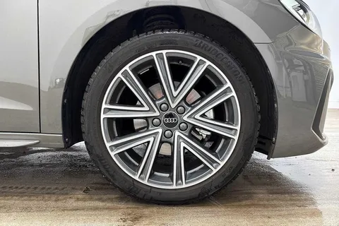 KT74JWZ Audi A1 S line 30 TFSI  116 PS S tronic Thumbnail #5