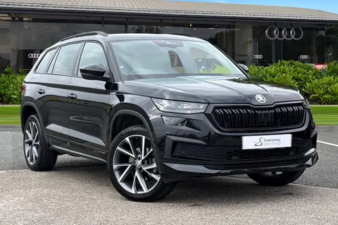 VN24JXZ Škoda Kodiaq 1.5 TSI ACT SportLine DSG Euro 6 (s/s) 5dr (7 Seat) Thumbnail #2