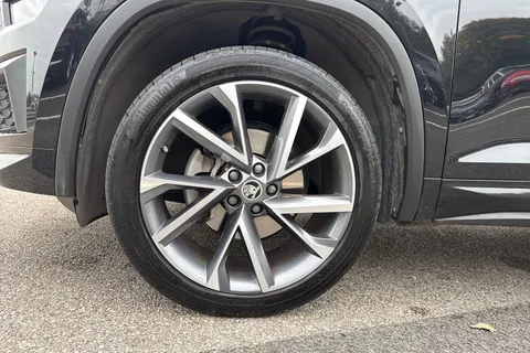 VN24JXZ Škoda Kodiaq 1.5 TSI ACT SportLine DSG Euro 6 (s/s) 5dr (7 Seat) Thumbnail #11