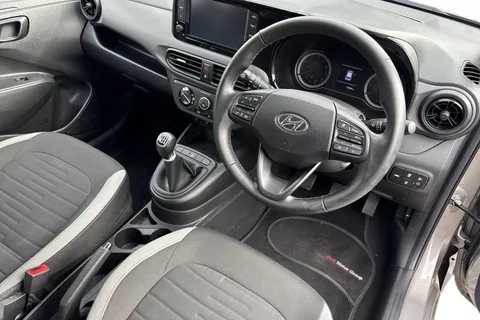 PJ71UMT Hyundai I10 1.0 SE Connect Euro 6 (s/s) 5dr Thumbnail #8