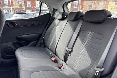 PJ71UMT Hyundai I10 1.0 SE Connect Euro 6 (s/s) 5dr Thumbnail #14