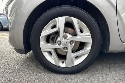 PJ71UMT Hyundai I10 1.0 SE Connect Euro 6 (s/s) 5dr Thumbnail #22