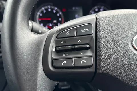 PJ71UMT Hyundai I10 1.0 SE Connect Euro 6 (s/s) 5dr Thumbnail #33