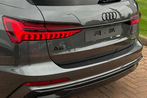 Audi A6 Avant 2.0 TDI 40 Black Edition S Tronic quattro Euro 6 (s/s) 5dr Thumbnail #8
