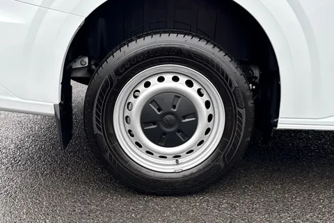 BV25SBY Volkswagen Transporter Commerce Plus 2.0 TDI 110 PS 6sp Manual Thumbnail #13