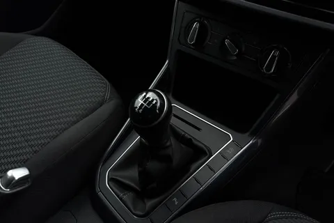 PE20TPF Volkswagen Polo 1.0 TSI R-Line Euro 6 (s/s) 5dr Thumbnail #21