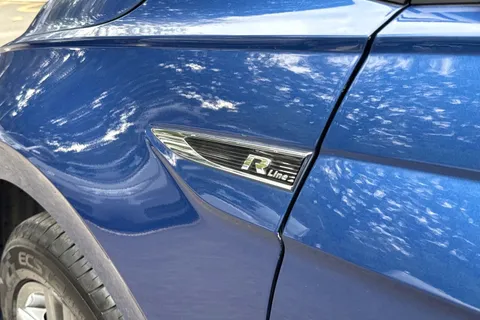 PE20TPF Volkswagen Polo 1.0 TSI R-Line Euro 6 (s/s) 5dr Thumbnail #35