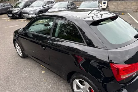 32 of 57 for AUDI A1 1.4 TFSI Sport 3dr