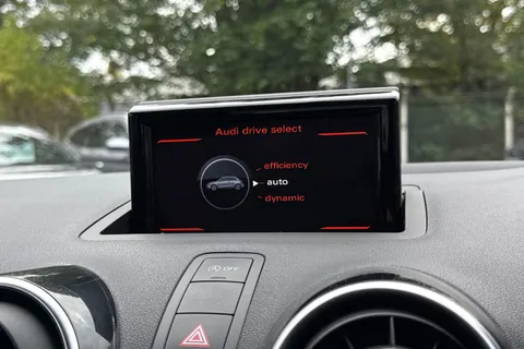 44 of 57 for AUDI A1 1.4 TFSI Sport 3dr