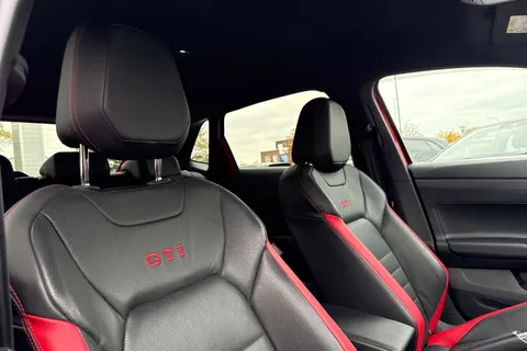 DA24AOK Volkswagen Polo 2.0 TSI GTI Edition 25 5dr DSG | Sports Suspension | Rear View Camera Thumbnail #25