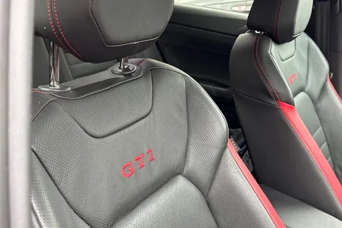 DA24AOK Volkswagen Polo 2.0 TSI GTI Edition 25 5dr DSG | Sports Suspension | Rear View Camera Thumbnail #38