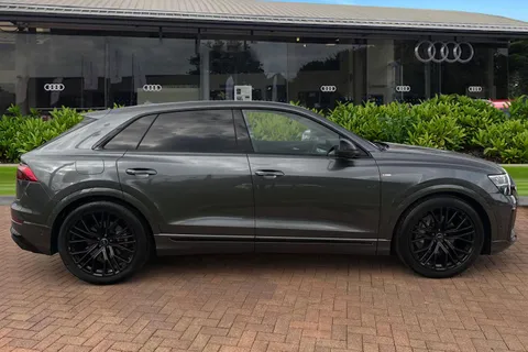 BU75ZHR Audi Q8 SUV Black Edition 50 TDI quattro 286 PS tiptronic Thumbnail #4