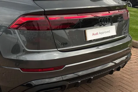 BU75ZHR Audi Q8 SUV Black Edition 50 TDI quattro 286 PS tiptronic Thumbnail #8