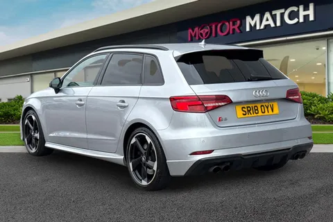 SR18OYV Audi S3 2.0 TFSI Black Edition Sportback S Tronic quattro Euro 6 (s/s) 5dr Thumbnail #3