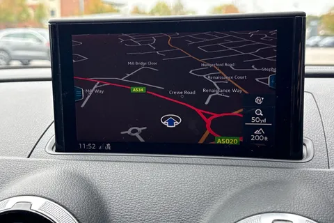 SR18OYV Audi S3 2.0 TFSI Black Edition Sportback S Tronic quattro Euro 6 (s/s) 5dr Thumbnail #18