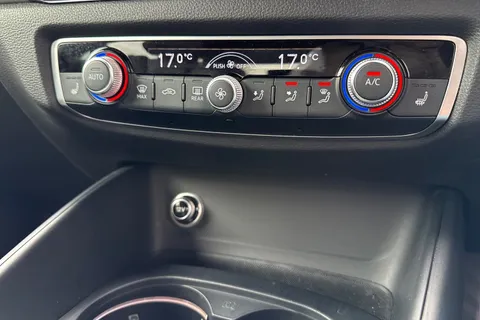 SR18OYV Audi S3 2.0 TFSI Black Edition Sportback S Tronic quattro Euro 6 (s/s) 5dr Thumbnail #23