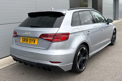 SR18OYV Audi S3 2.0 TFSI Black Edition Sportback S Tronic quattro Euro 6 (s/s) 5dr Thumbnail #30