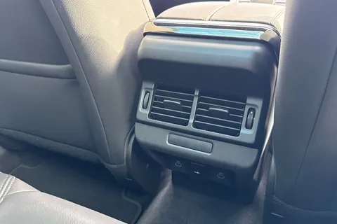 19 of 50 for LAND ROVER RANGE ROVER EVOQUE 2.0 D200 Dynamic SE 5dr Auto