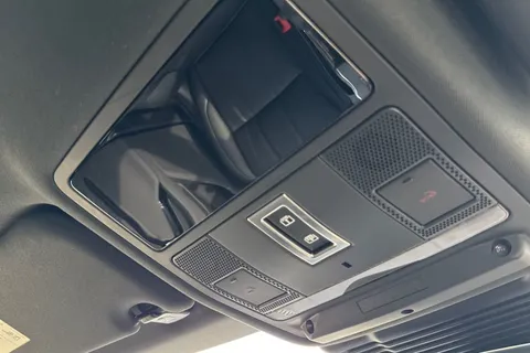 24 of 50 for LAND ROVER RANGE ROVER EVOQUE 2.0 D200 Dynamic SE 5dr Auto