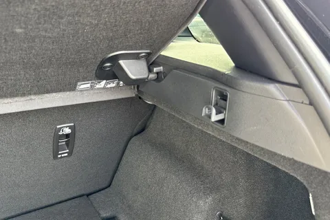 28 of 50 for LAND ROVER RANGE ROVER EVOQUE 2.0 D200 Dynamic SE 5dr Auto