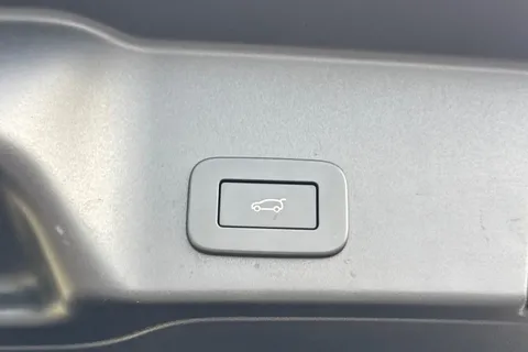 31 of 50 for LAND ROVER RANGE ROVER EVOQUE 2.0 D200 Dynamic SE 5dr Auto