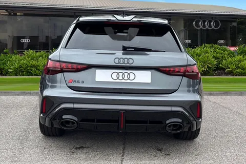  Audi RS 3 2.5 TFSI Carbon Black Sportback S Tronic quattro Euro 6 (s/s) 5dr Thumbnail #4