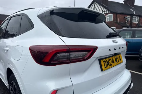 DN24MYA Ford Kuga 2.5 Duratec 14.4kWh ST-Line X CVT Euro 6 (s/s) 5dr Thumbnail #17