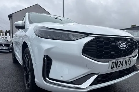 DN24MYA Ford Kuga 2.5 Duratec 14.4kWh ST-Line X CVT Euro 6 (s/s) 5dr Thumbnail #18