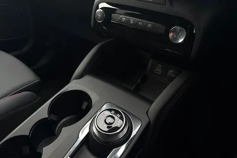 DN24MYA Ford Kuga 2.5 Duratec 14.4kWh ST-Line X CVT Euro 6 (s/s) 5dr Thumbnail #21