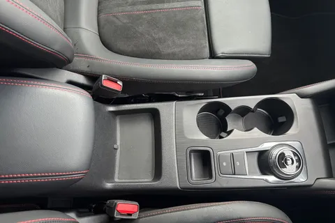 DN24MYA Ford Kuga 2.5 Duratec 14.4kWh ST-Line X CVT Euro 6 (s/s) 5dr Thumbnail #29