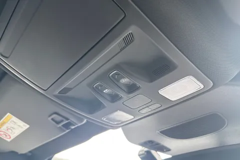 DN24MYA Ford Kuga 2.5 Duratec 14.4kWh ST-Line X CVT Euro 6 (s/s) 5dr Thumbnail #32