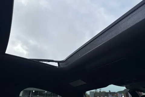 DN24MYA Ford Kuga 2.5 Duratec 14.4kWh ST-Line X CVT Euro 6 (s/s) 5dr Thumbnail #33