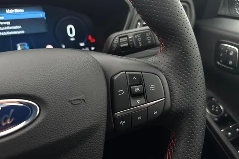 DN24MYA Ford Kuga 2.5 Duratec 14.4kWh ST-Line X CVT Euro 6 (s/s) 5dr Thumbnail #47