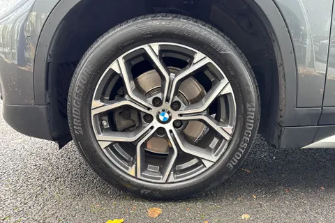 EA22UDL BMW X1 2.0 20i xLine DCT sDrive Euro 6 (s/s) 5dr Thumbnail #14