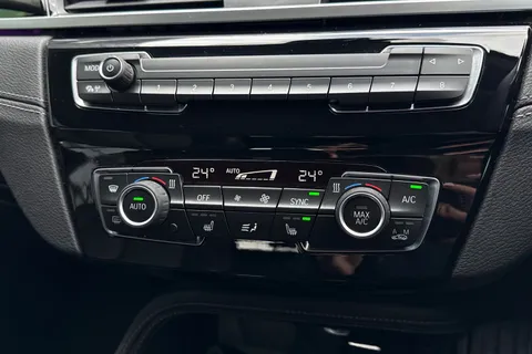 EA22UDL BMW X1 2.0 20i xLine DCT sDrive Euro 6 (s/s) 5dr Thumbnail #23