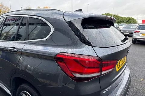 EA22UDL BMW X1 2.0 20i xLine DCT sDrive Euro 6 (s/s) 5dr Thumbnail #32