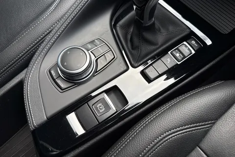 EA22UDL BMW X1 2.0 20i xLine DCT sDrive Euro 6 (s/s) 5dr Thumbnail #60